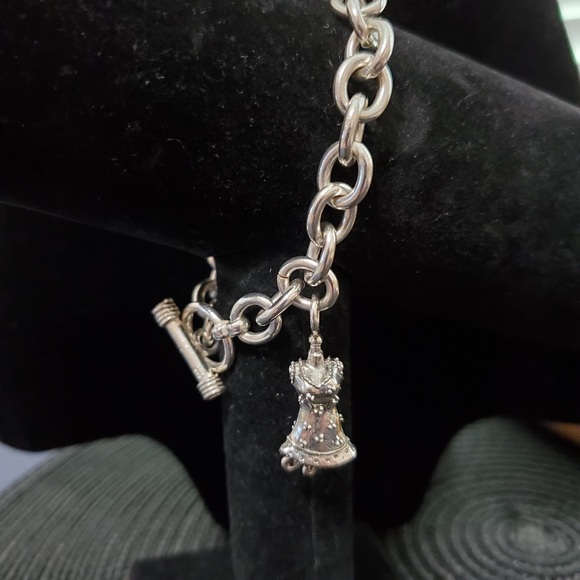 Sterling Oval Link Bracelet with Charm (36.8g) - Picture 3 of 8